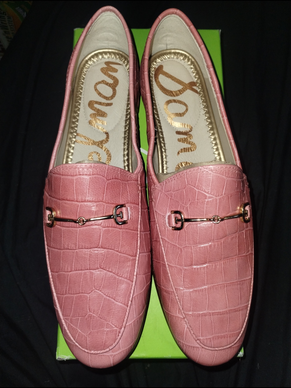 Sam Edelman Loraine
Cherry Blossom Almond
Toe Loafer Crocodile Style